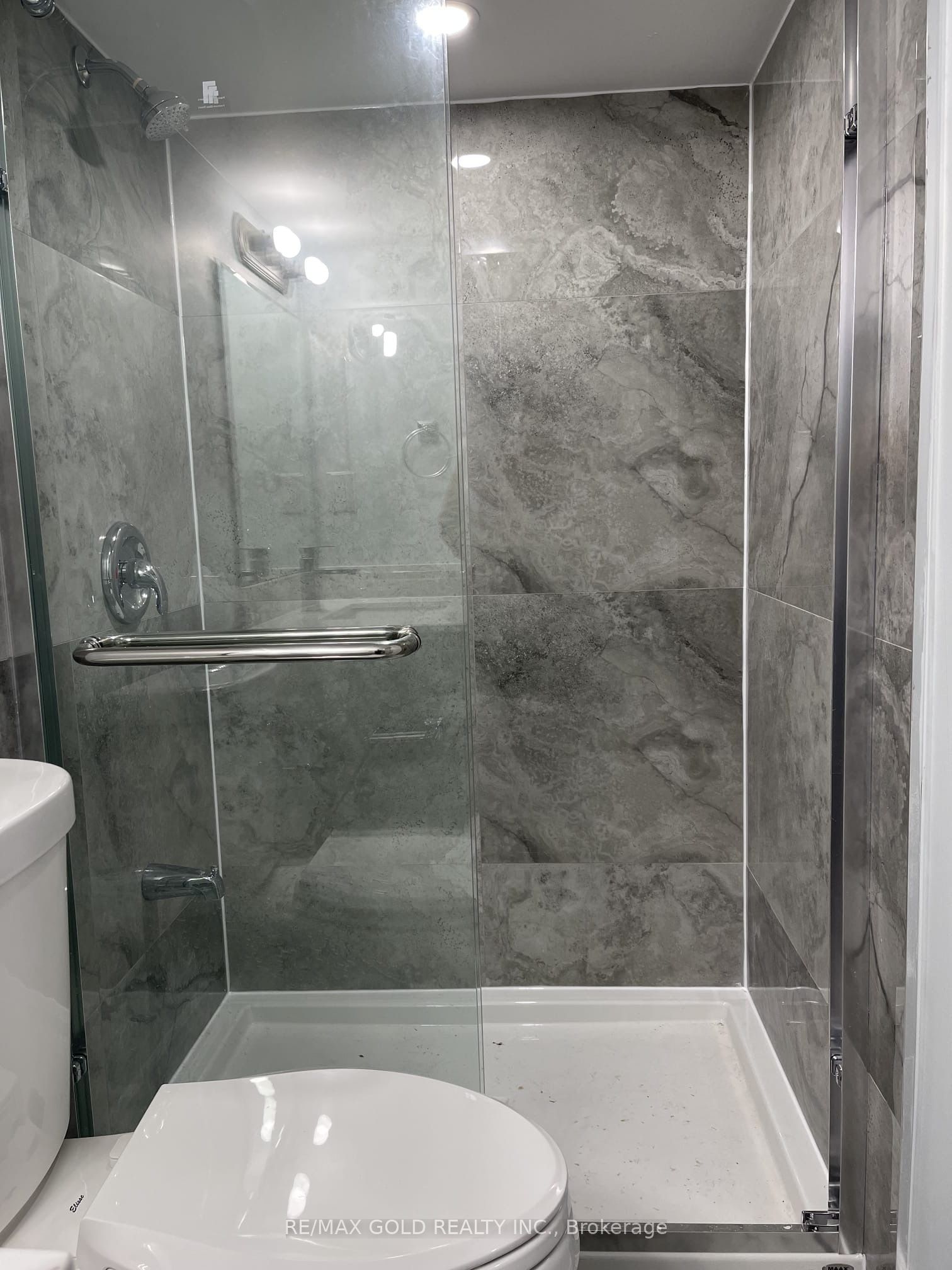 108 Emerald Coast Trail Property Photo 13