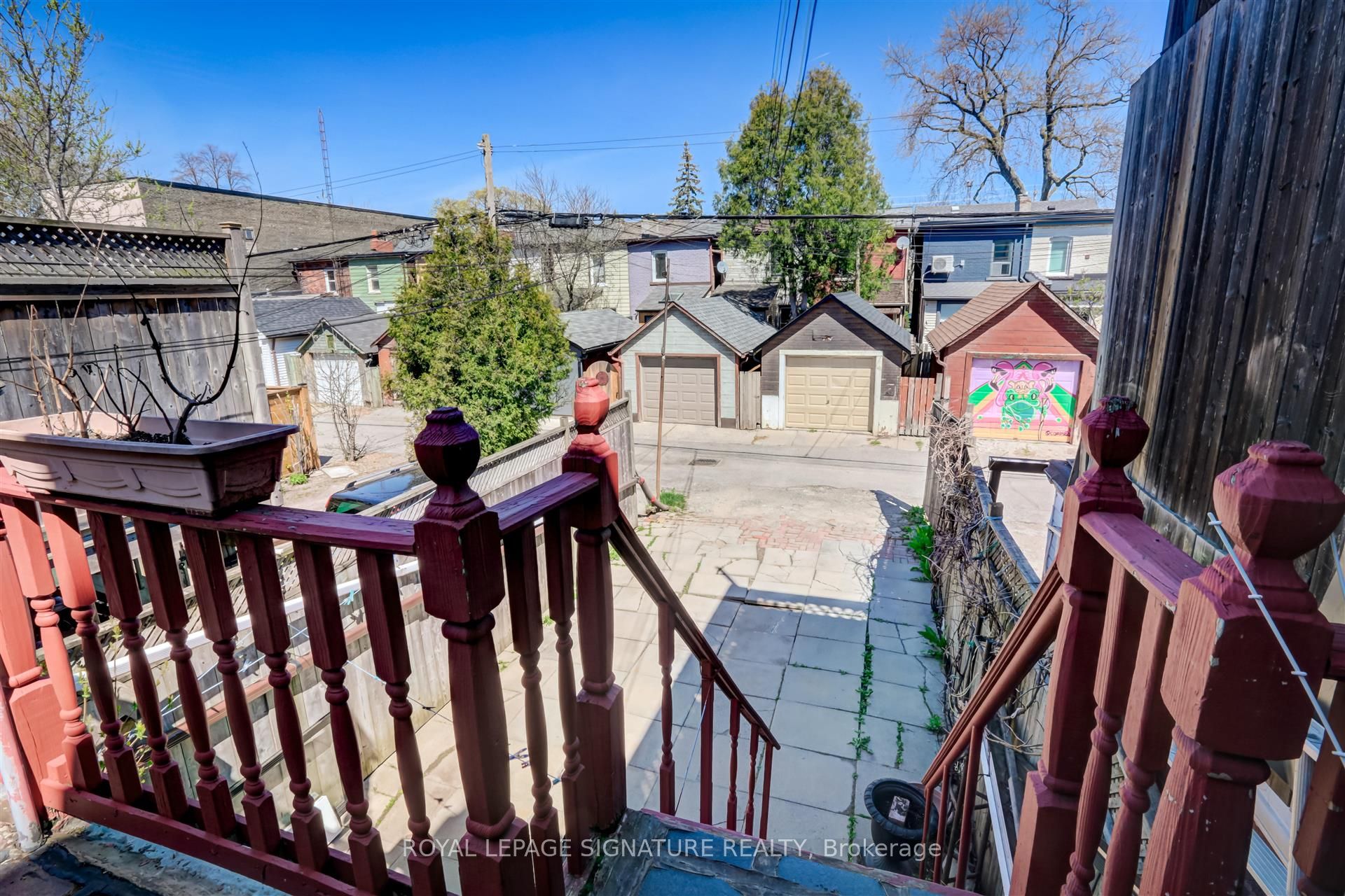 3142 Dundas Street W Property Photo 27