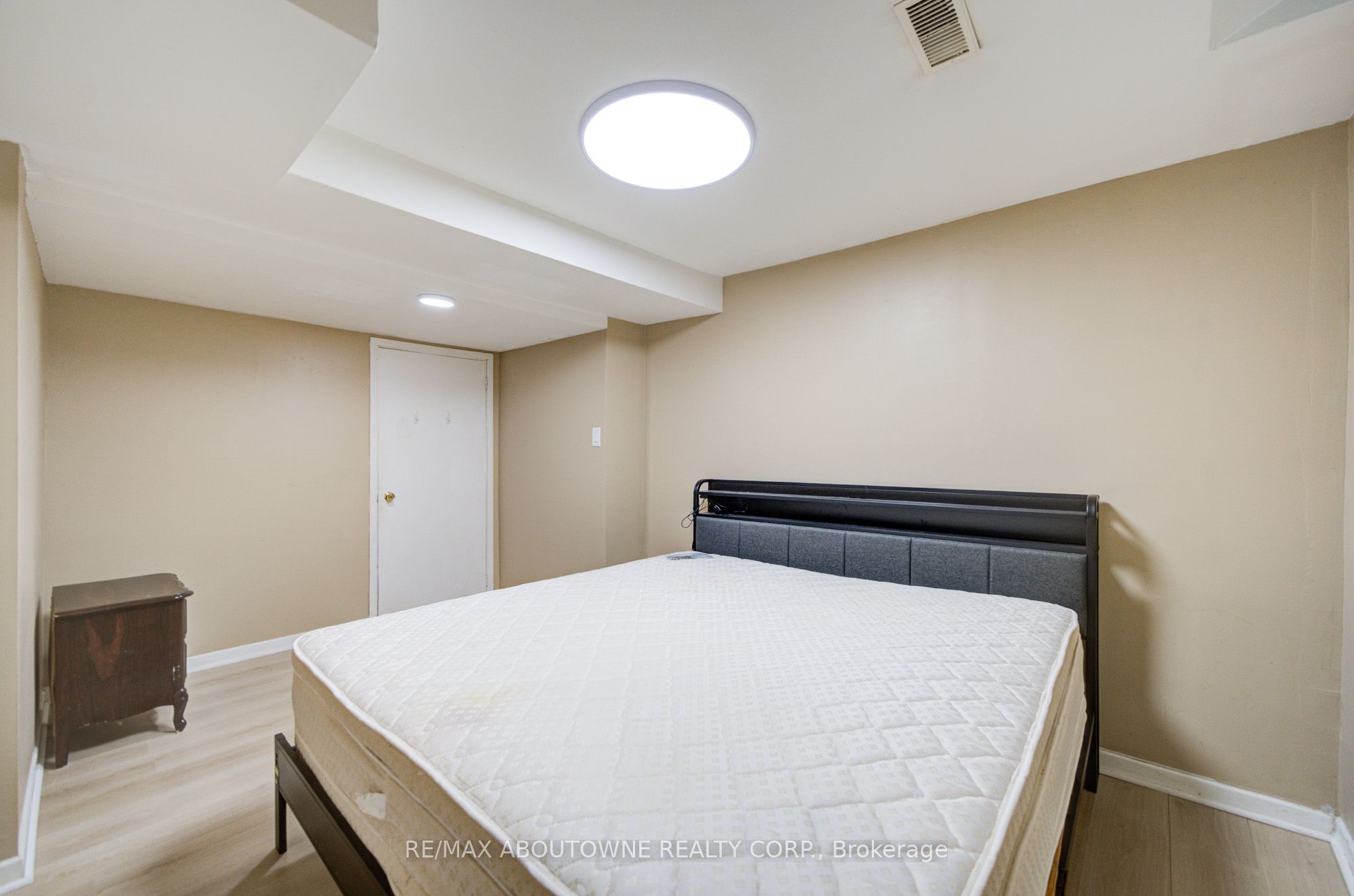 1156 Old Colony Road Lower Property Photo 25