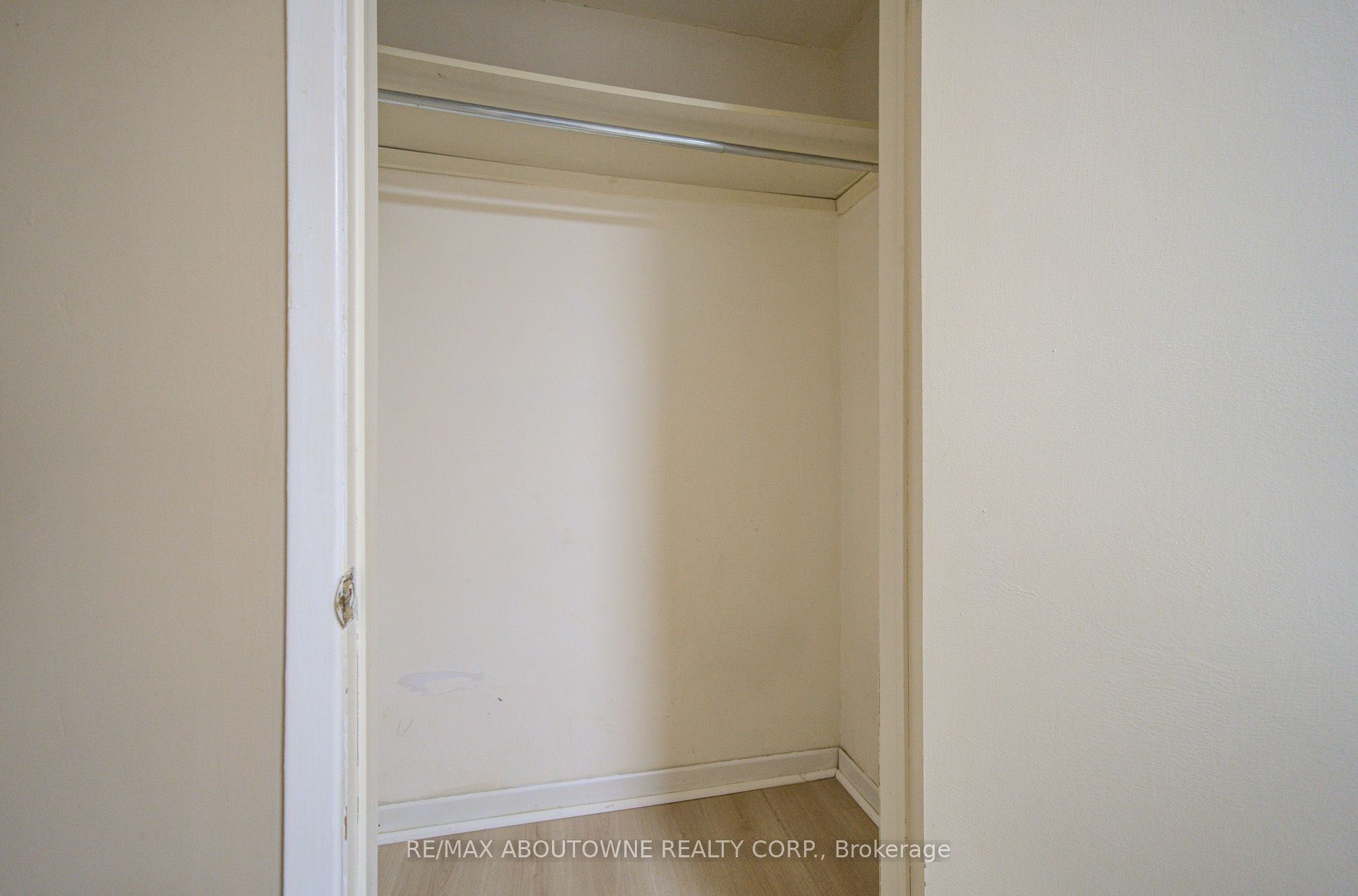 1156 Old Colony Road Lower Property Photo 28