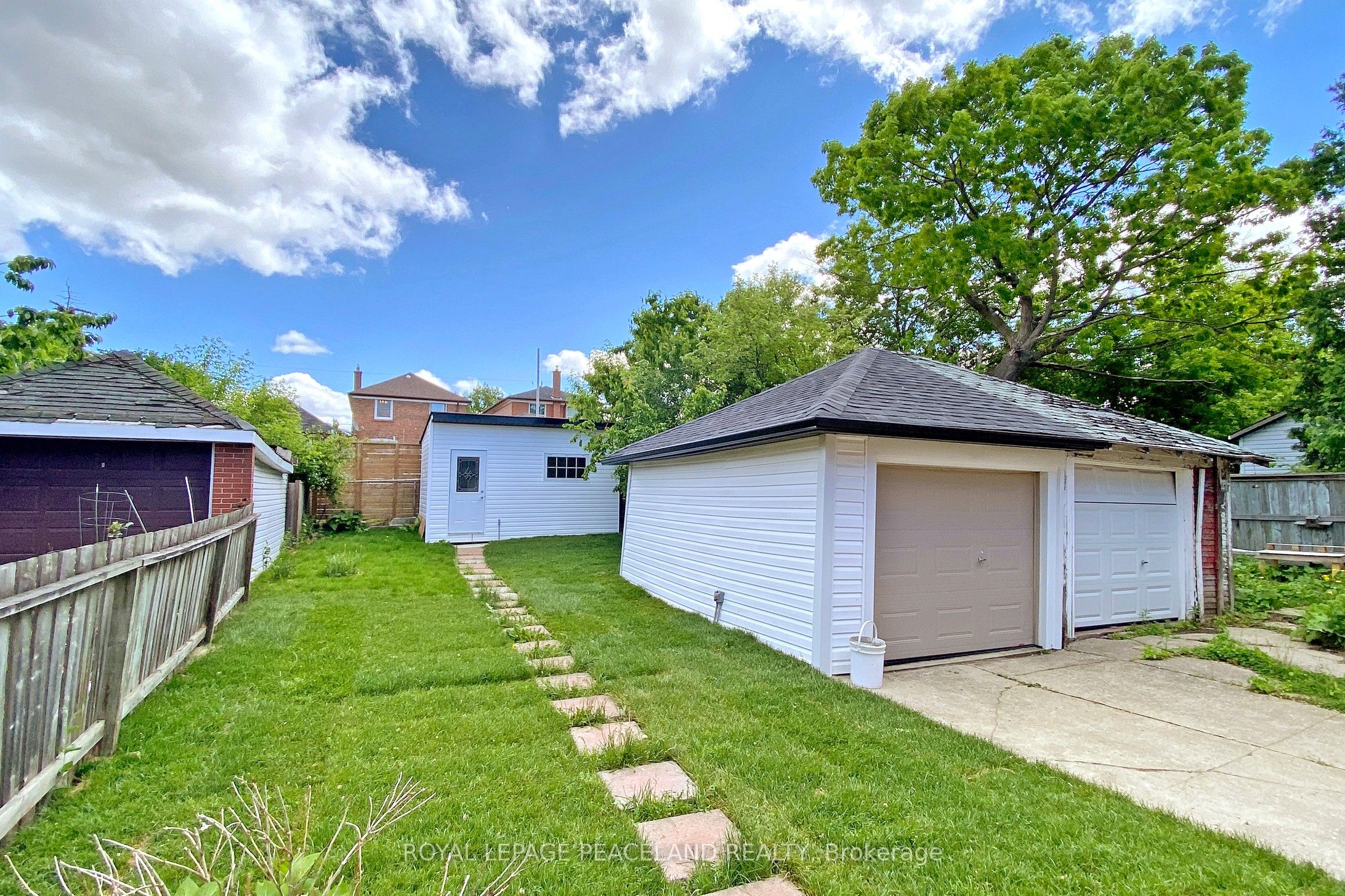 47 Chamberlain Avenue Property Photo 20