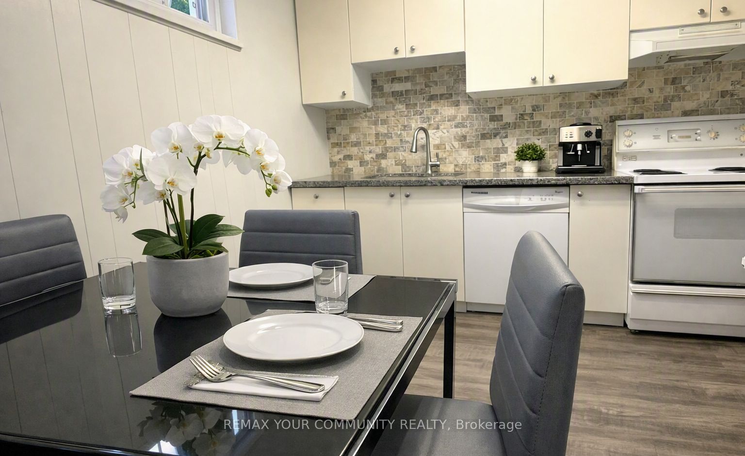 22 Baleberry Crescent Property Photo 2