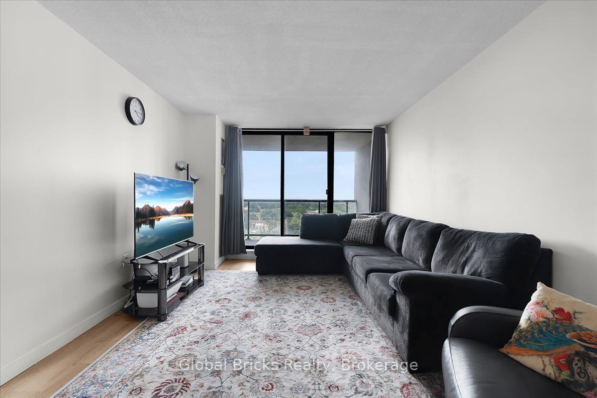 17 Knightsbridge Road 1103 Property Photo 13