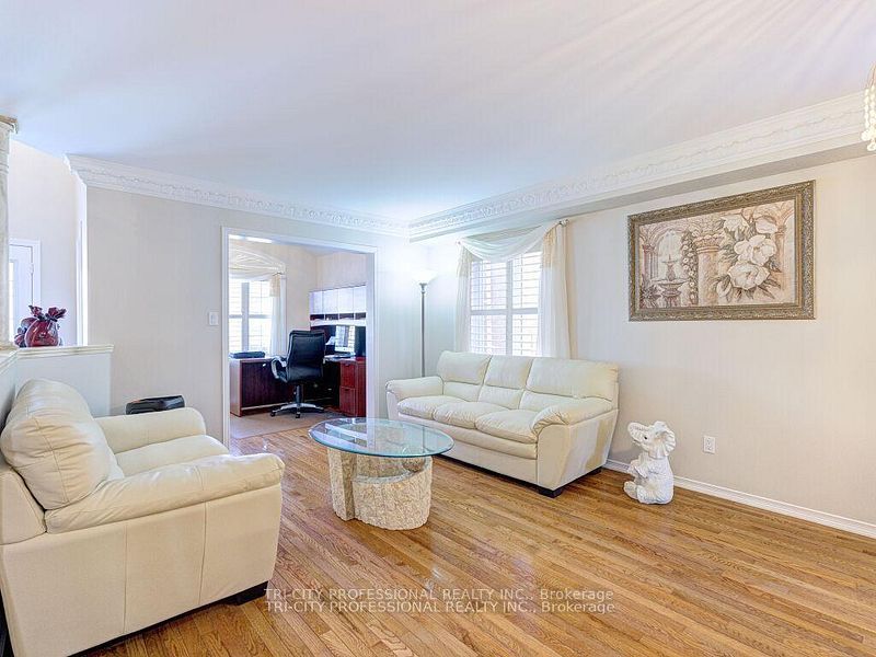 61 Woodvalley Drive Property Photo 13