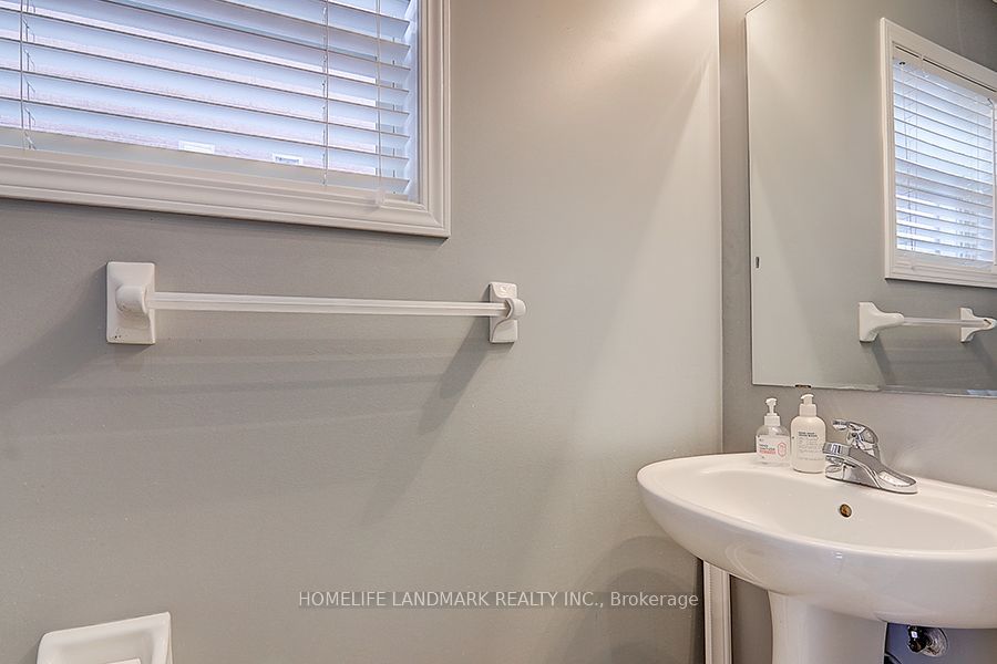 5980 Whitehorn Avenue 165 Property Photo 9
