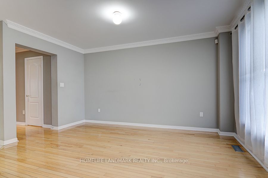 5980 Whitehorn Avenue 165 Property Photo 14