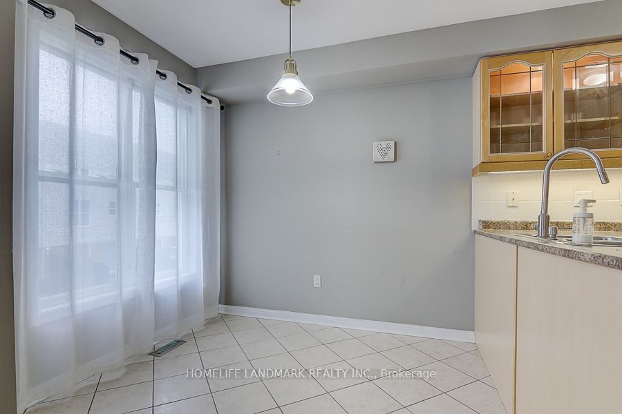 5980 Whitehorn Avenue 165 Property Photo 17