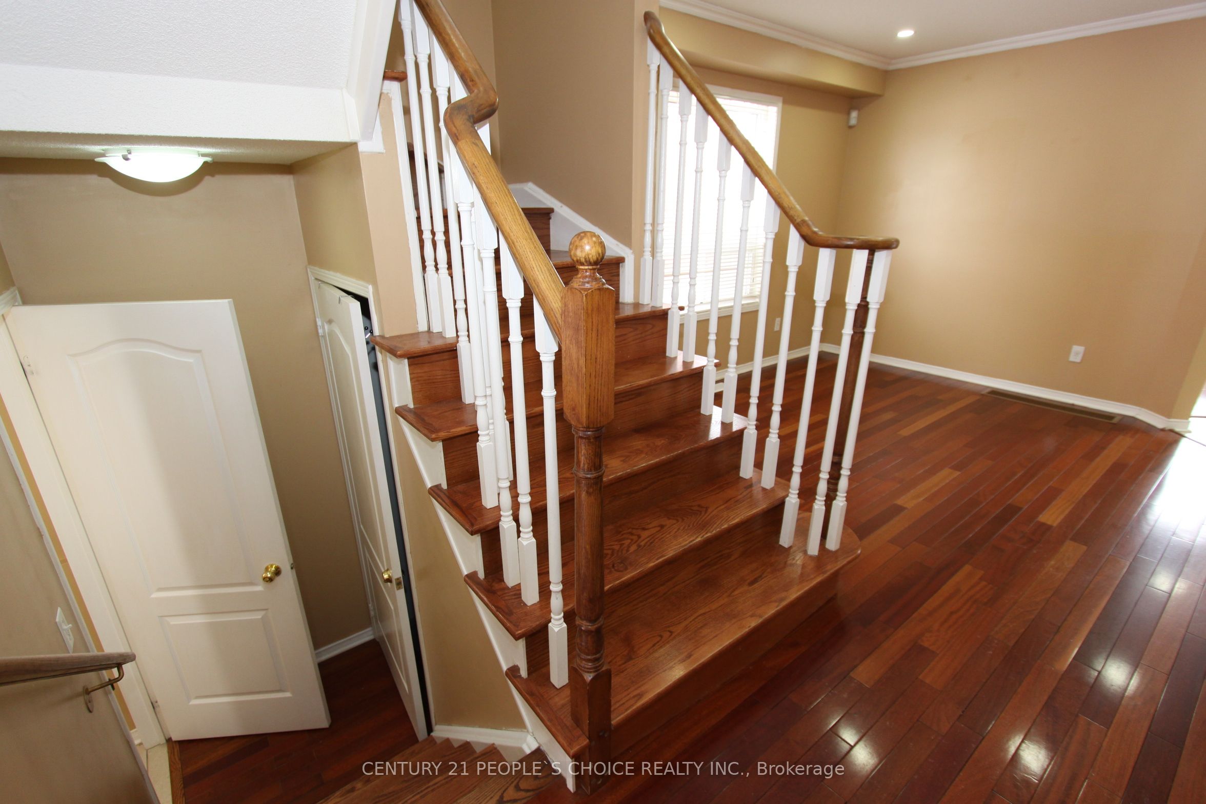 14 Thornbush Boulevard Property Photo 11