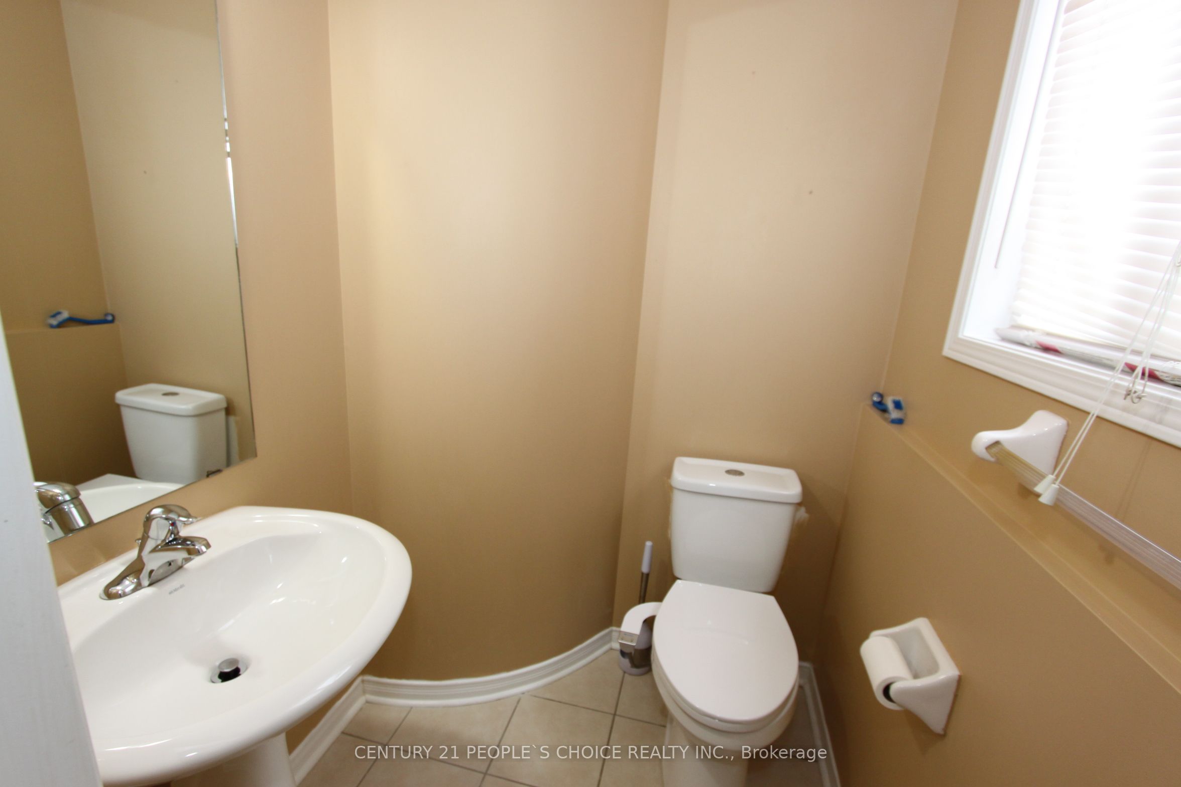 14 Thornbush Boulevard Property Photo 12