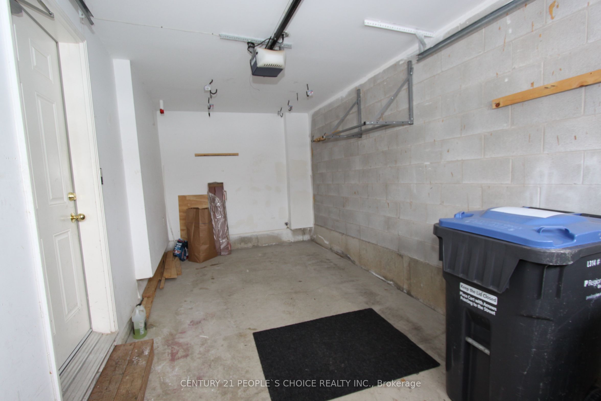 14 Thornbush Boulevard Property Photo 34