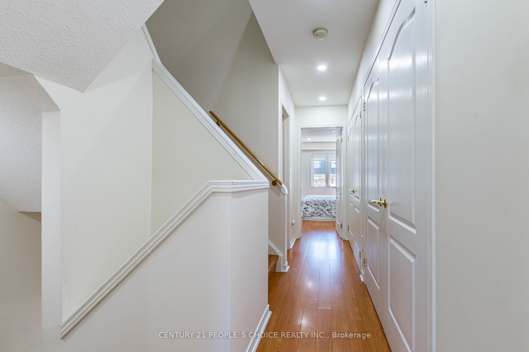 435 Hensall Circle 29 Property Photo 40