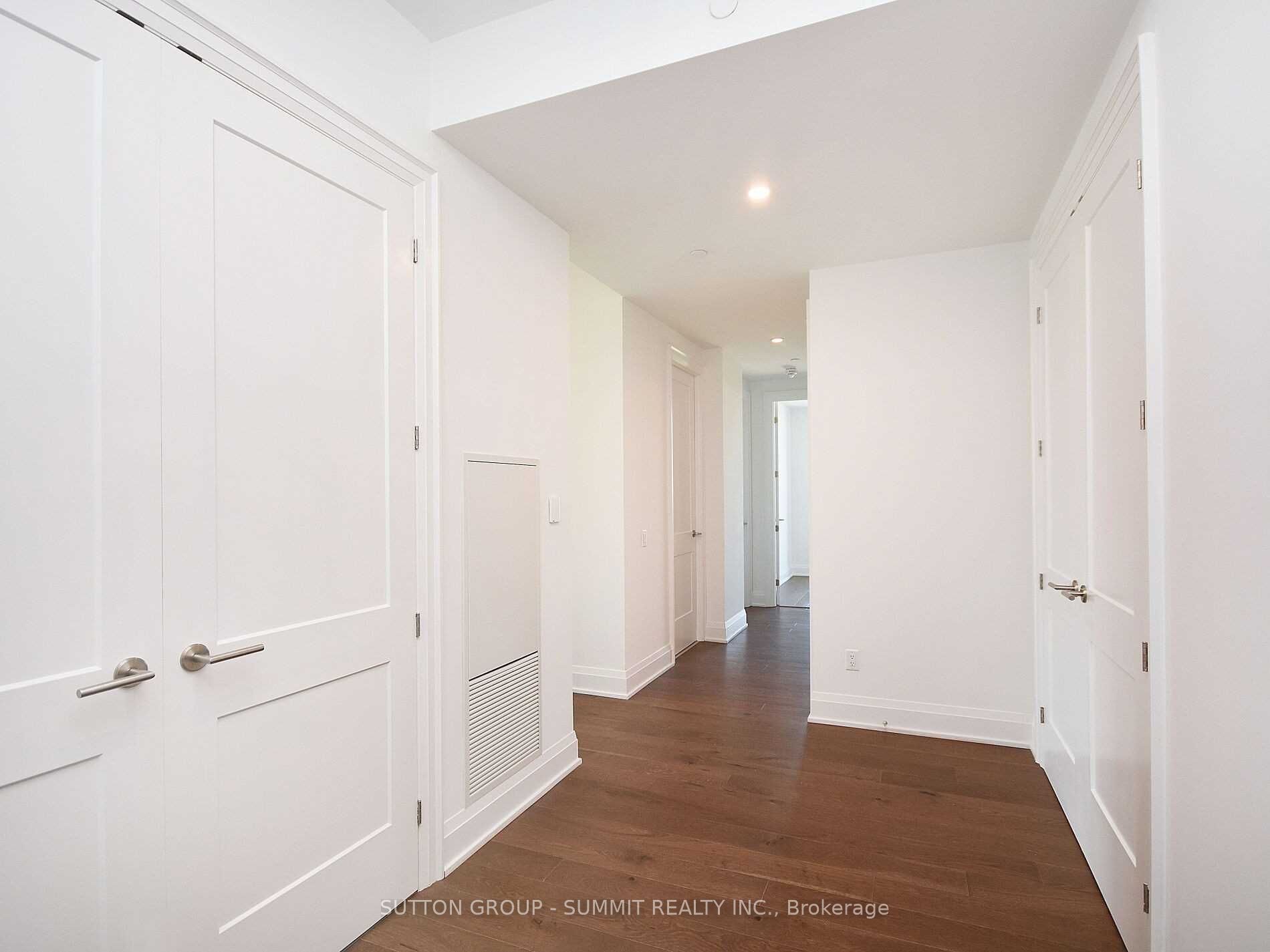 21 Park Street E 1606 Property Photo 13