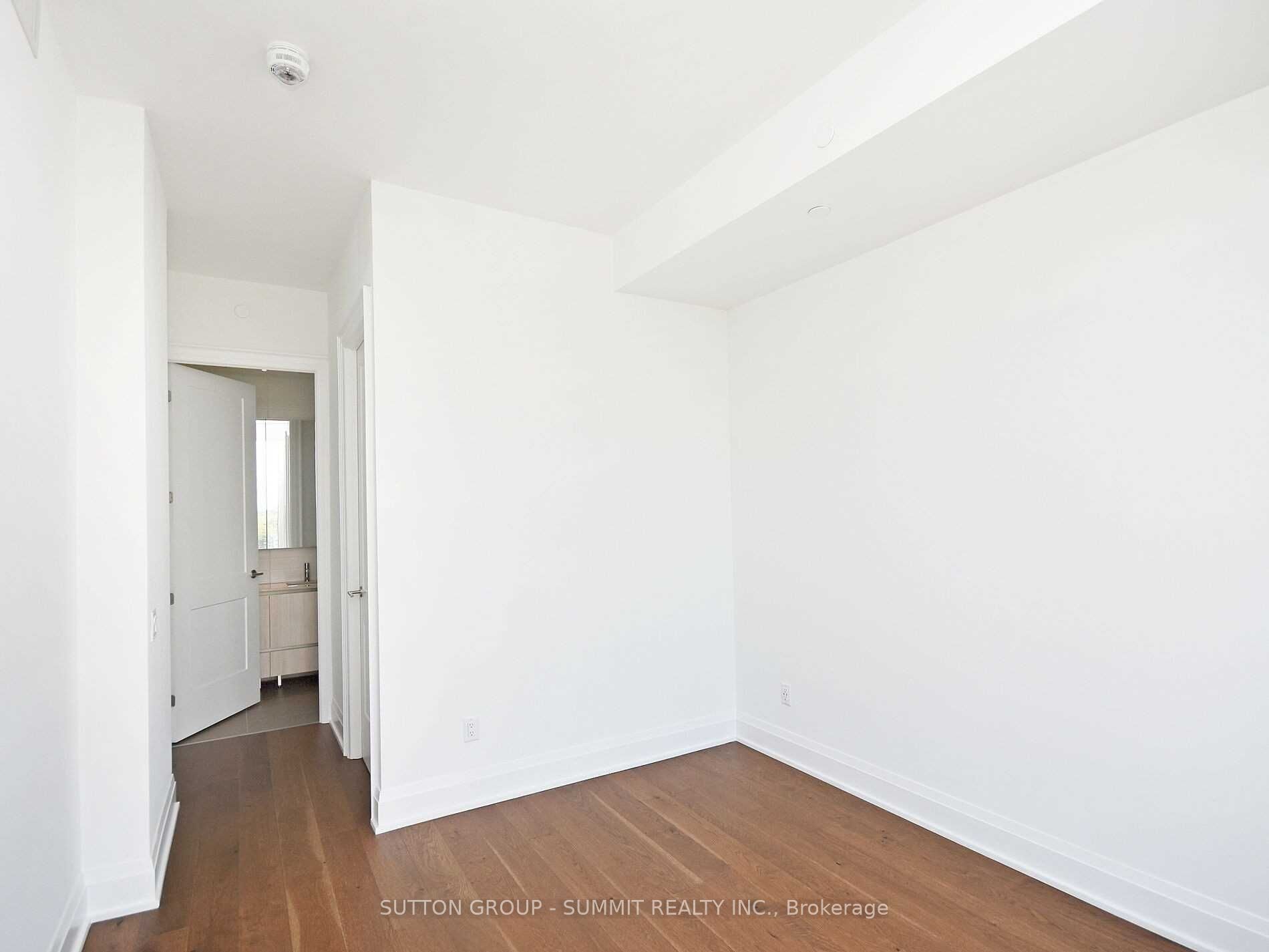 21 Park Street E 1606 Property Photo 29
