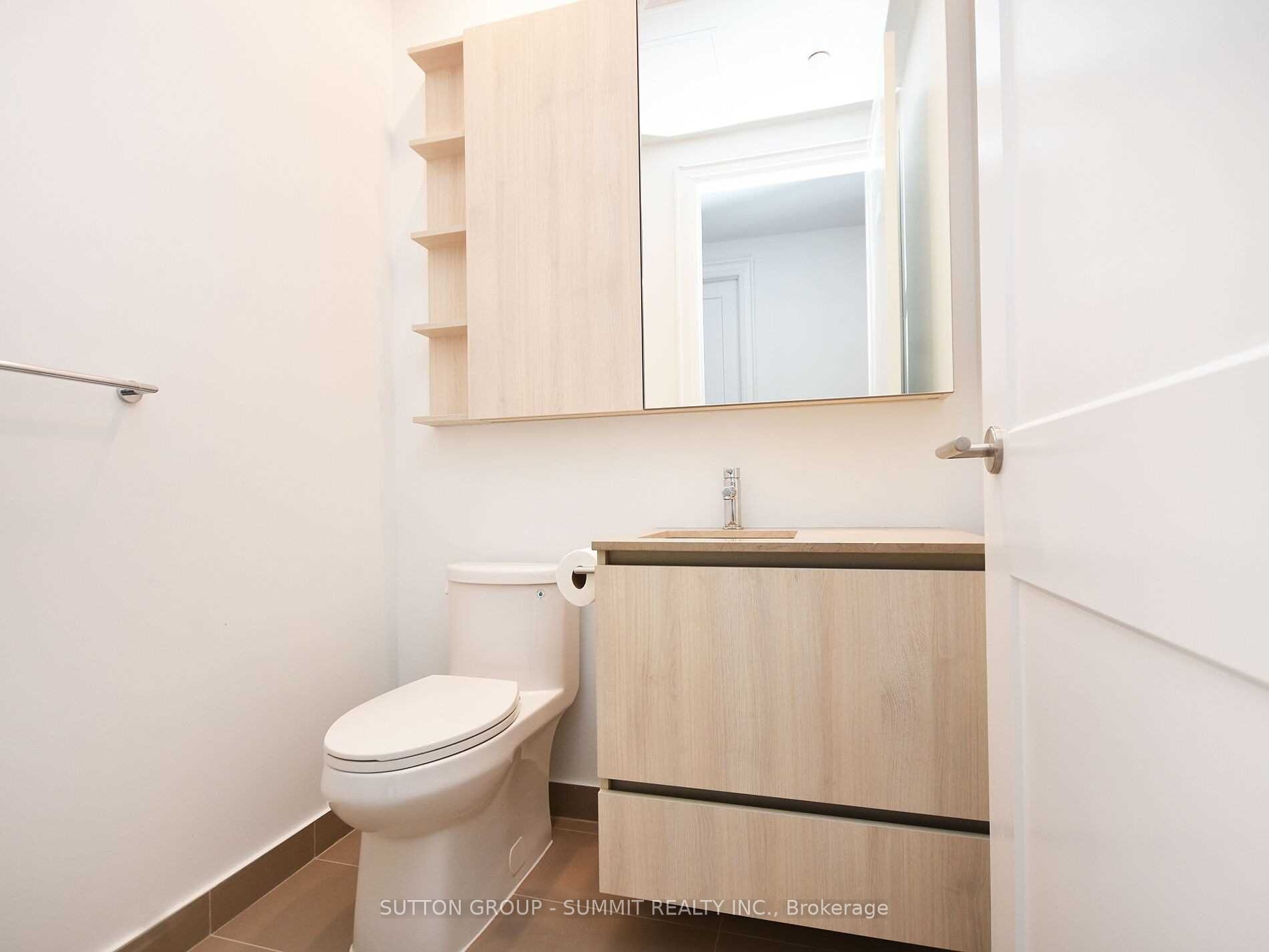 21 Park Street E 1606 Property Photo 40