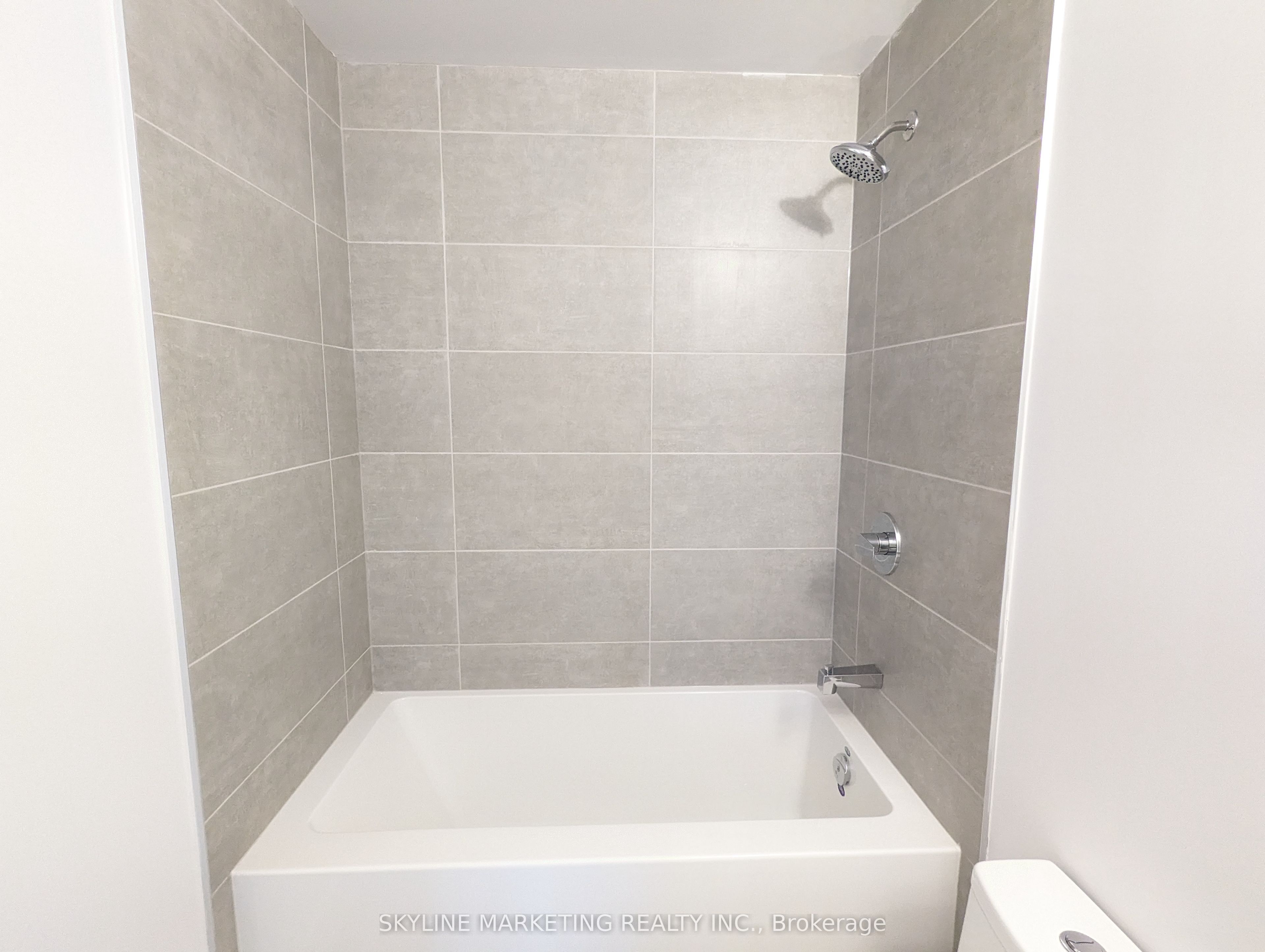 2450 Old Bronte Road 737 Property Photo 7