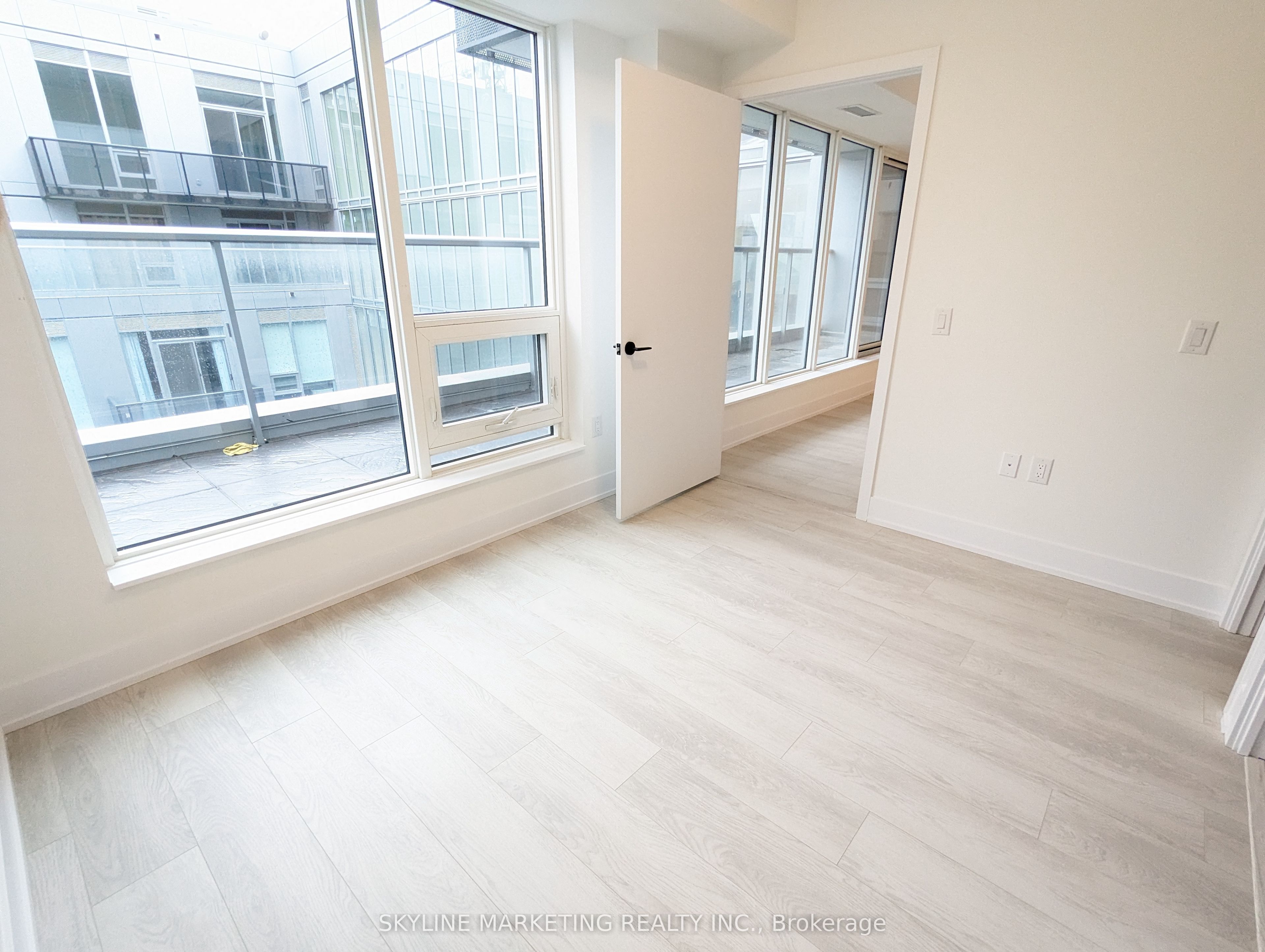 2450 Old Bronte Road 737 Property Photo 18