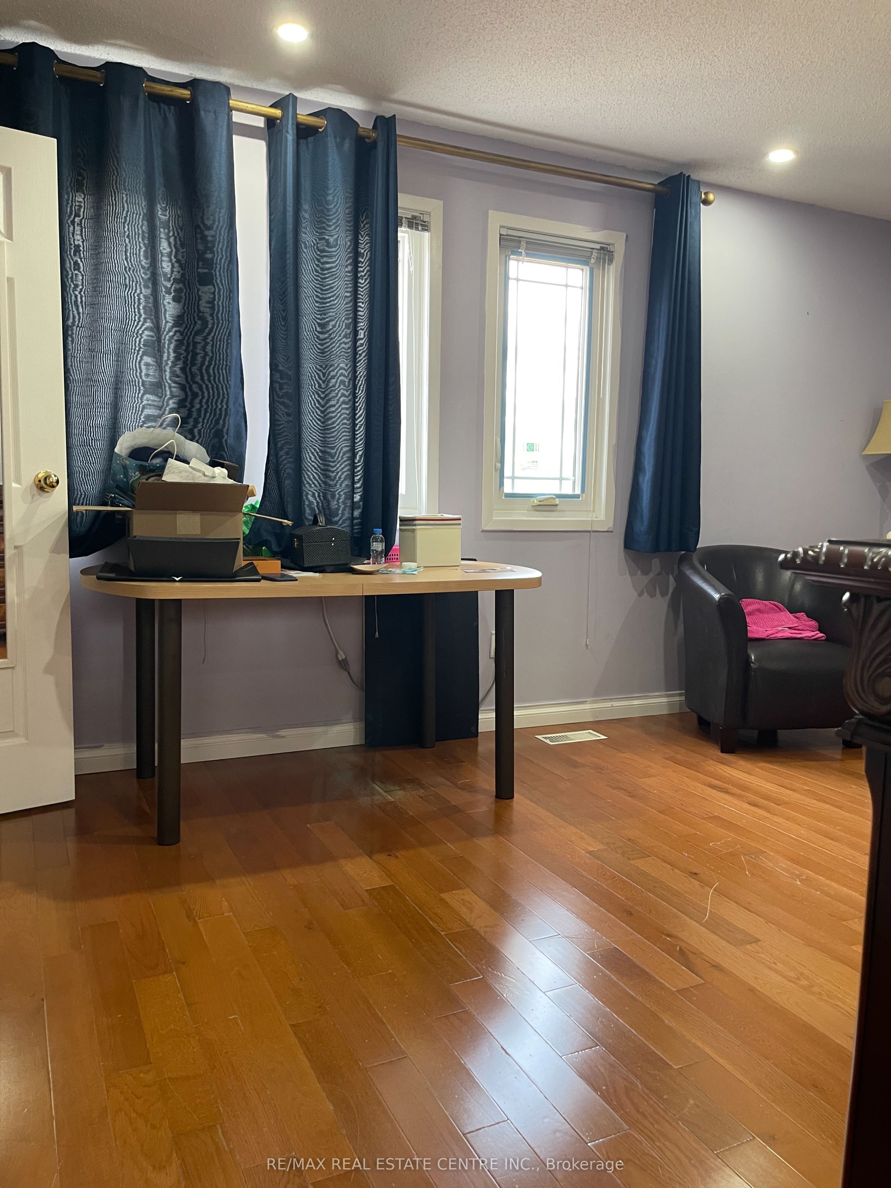 3223 Shadetree Drive Property Photo 19