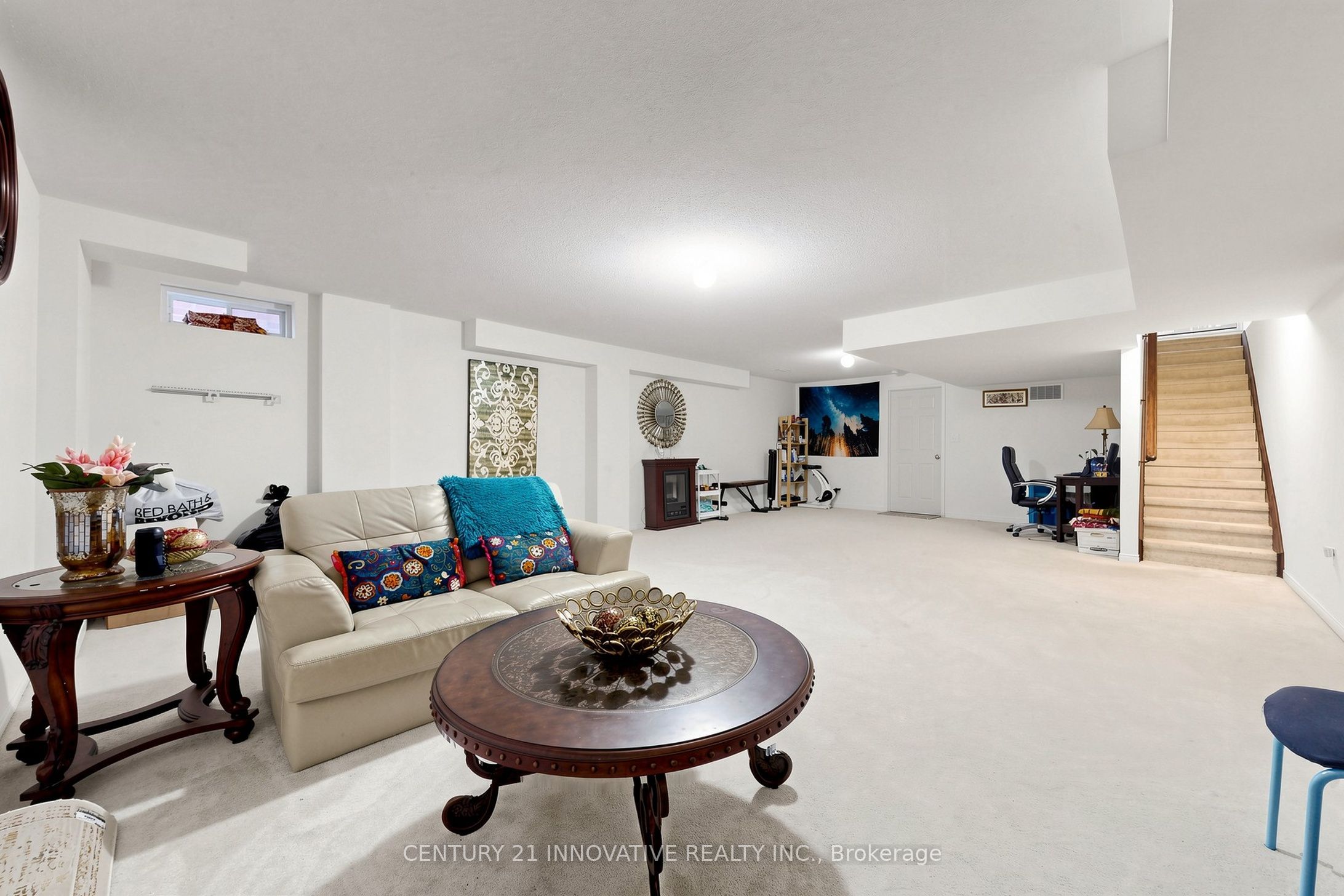 446 Bessborough Drive Property Photo 29