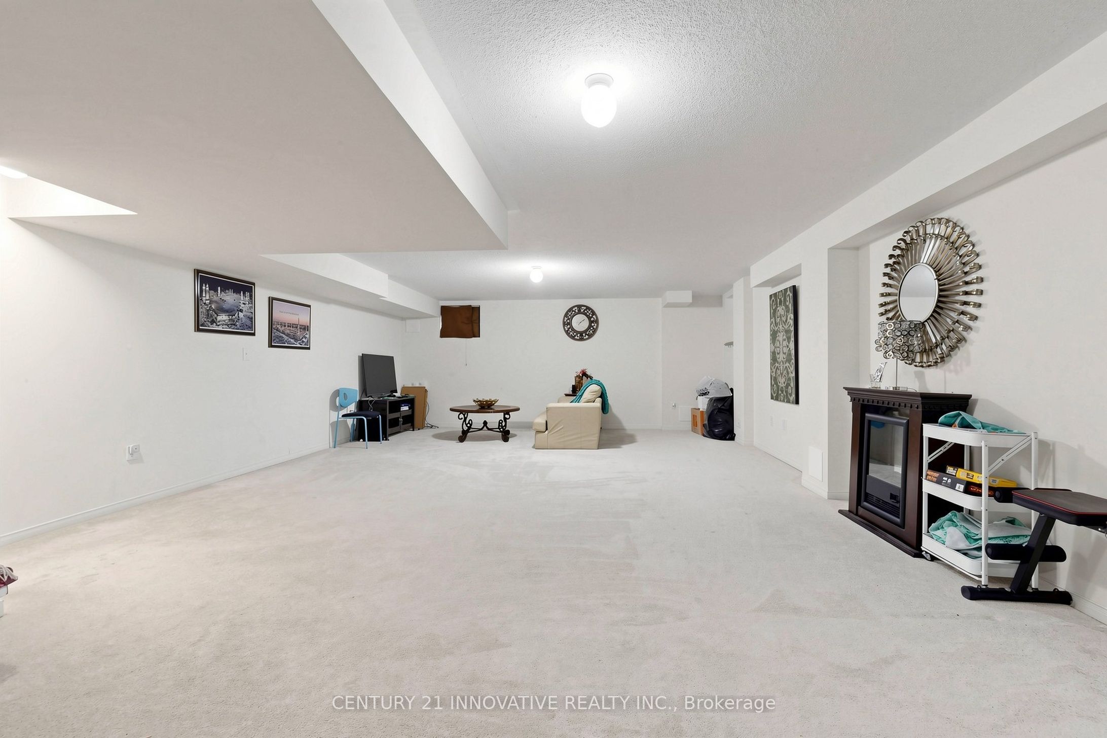 446 Bessborough Drive Property Photo 37