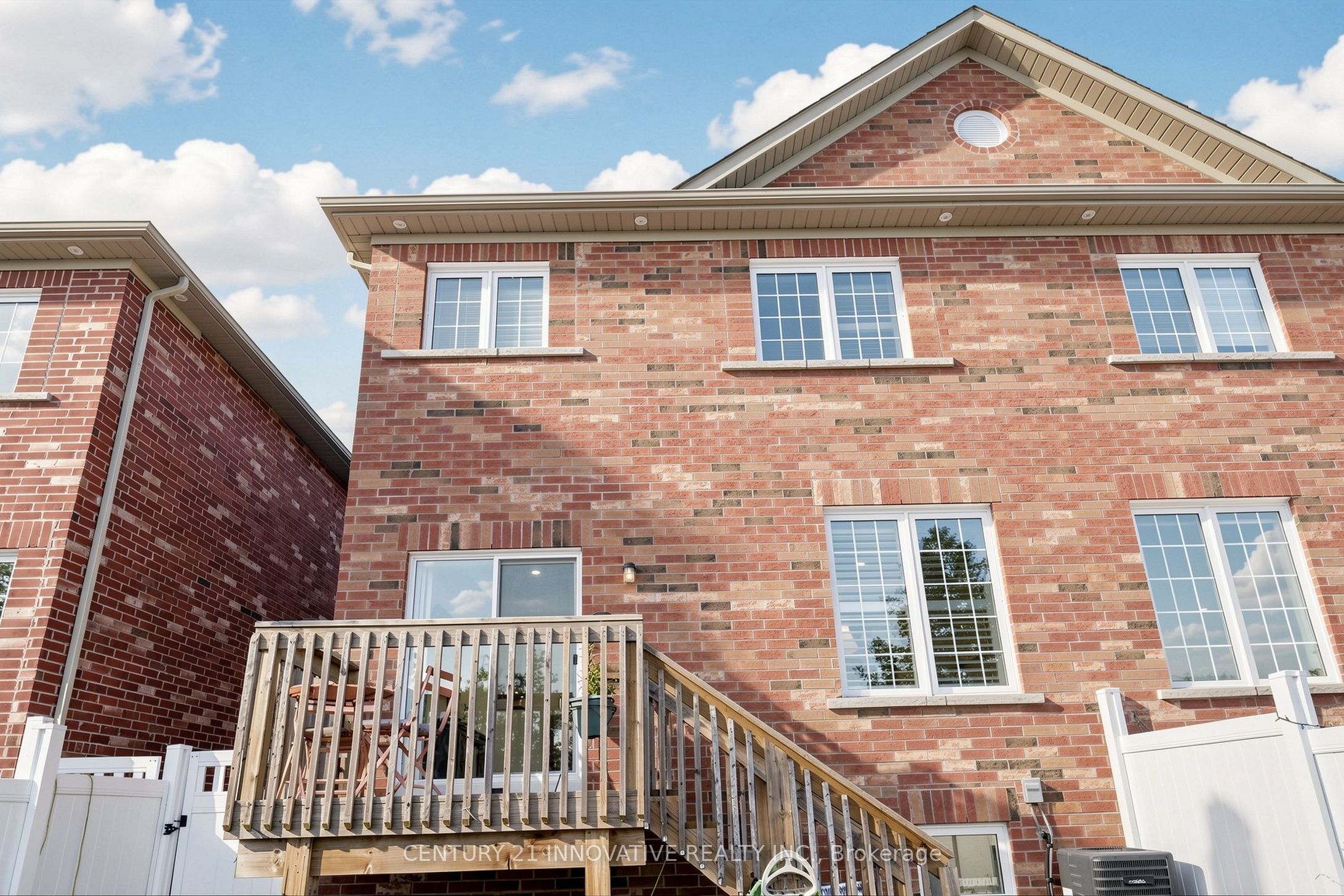 446 Bessborough Drive Property Photo 43
