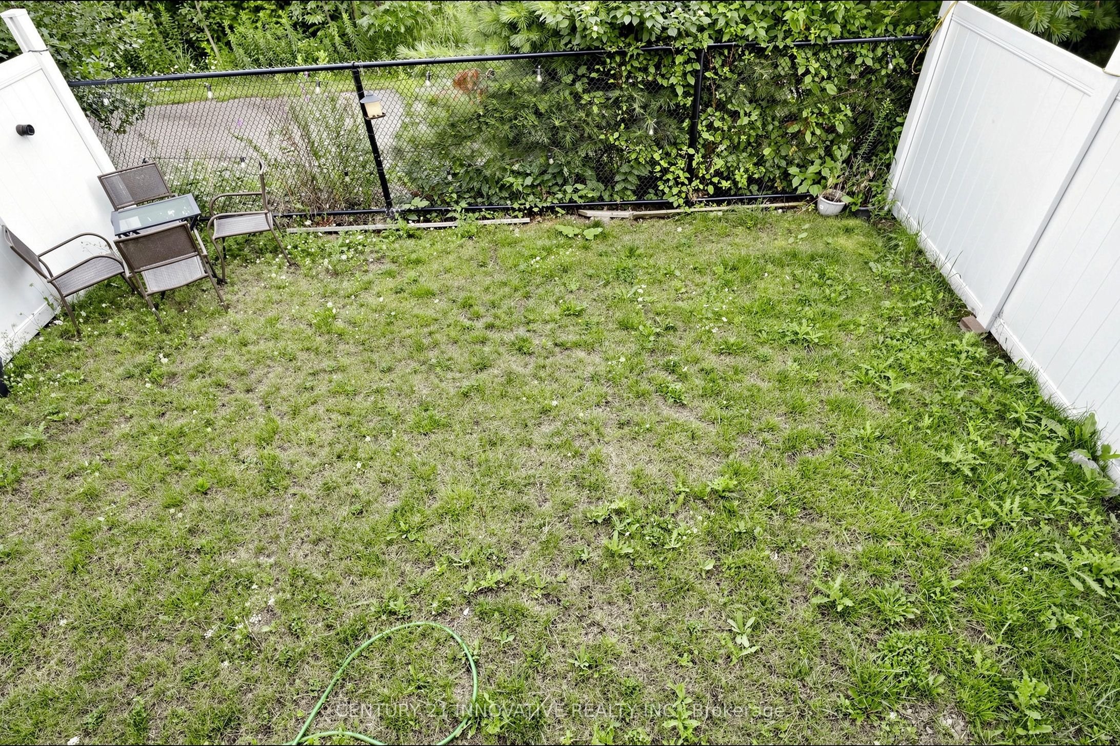 446 Bessborough Drive Property Photo 45