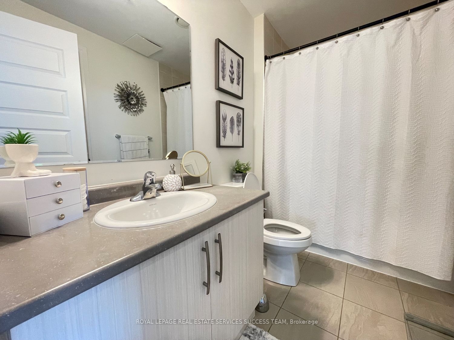 1105 Leger Way 229 Property Photo 12