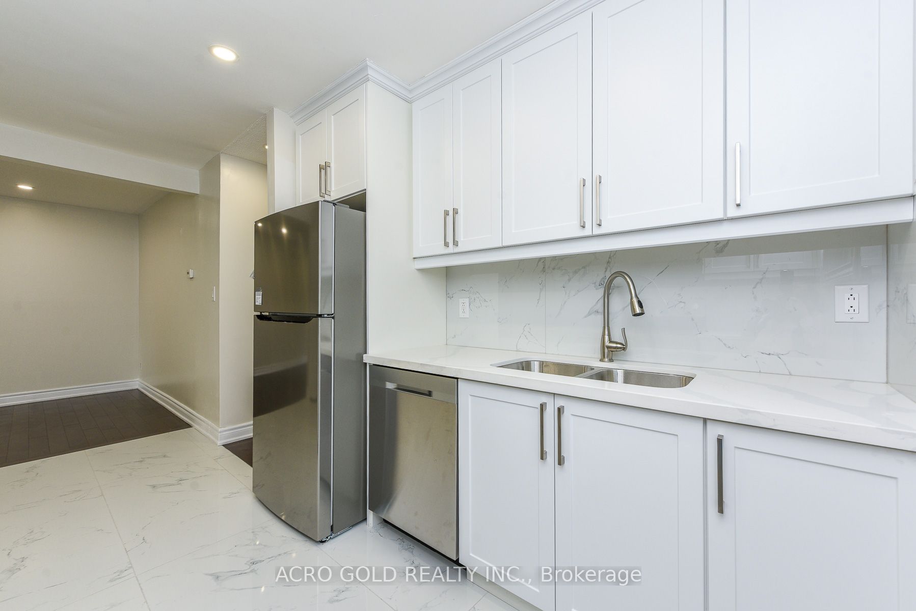 96 Archdekin Drive Property Photo 16
