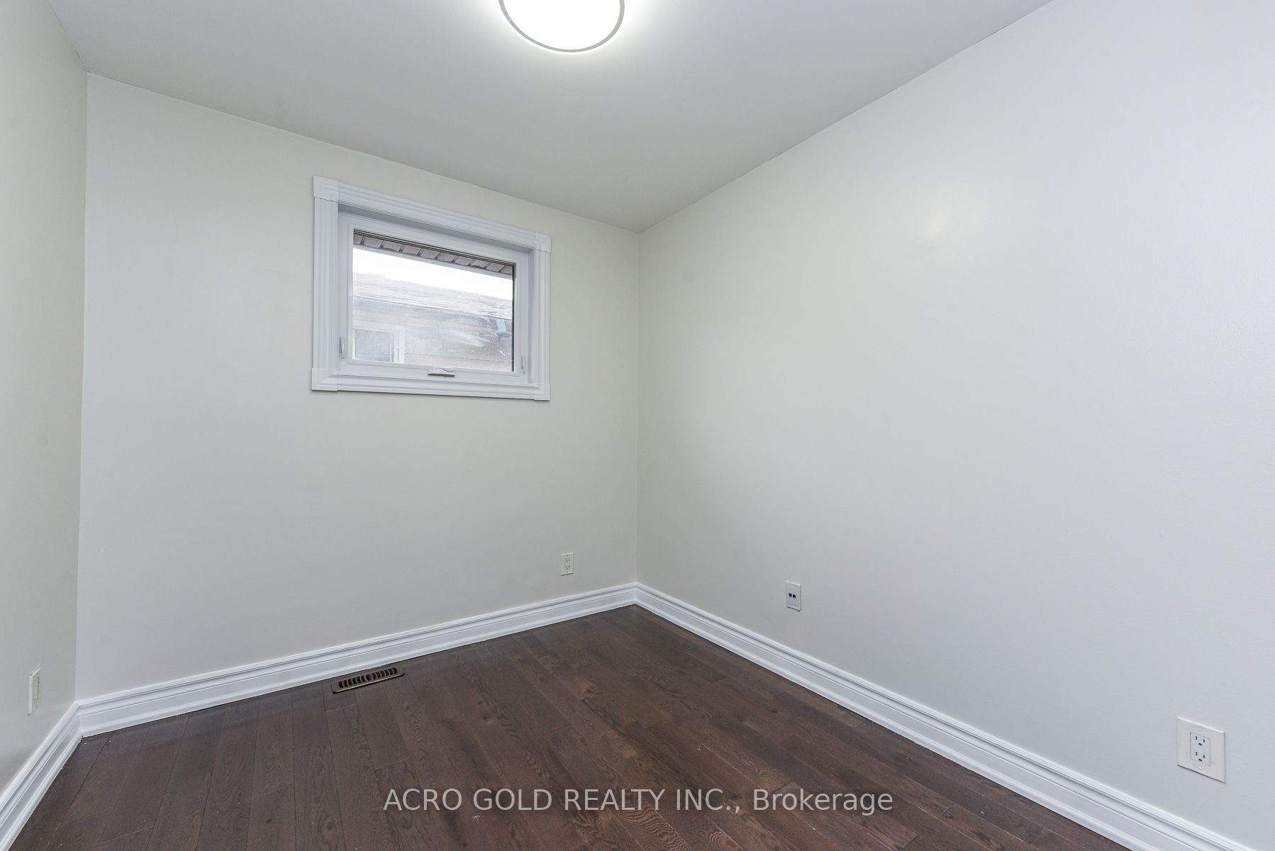 96 Archdekin Drive Property Photo 19