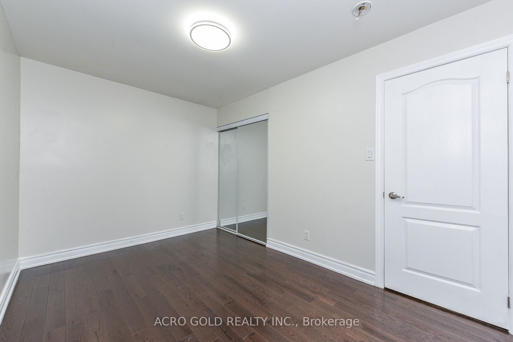 96 Archdekin Drive Property Photo 22