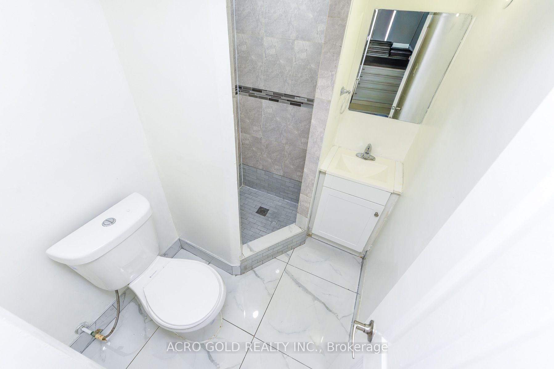 96 Archdekin Drive Property Photo 37