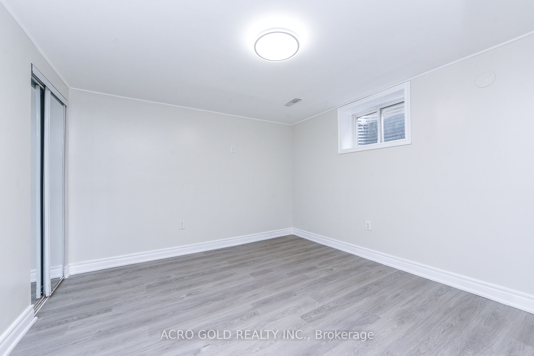 96 Archdekin Drive Property Photo 38