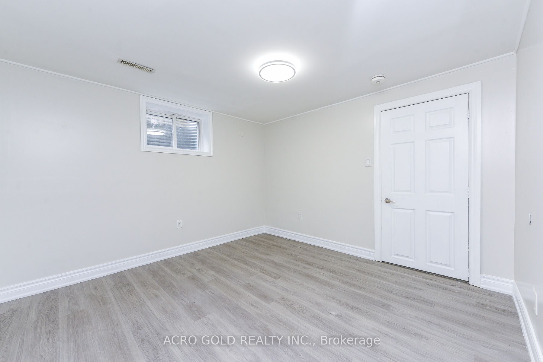 96 Archdekin Drive Property Photo 40