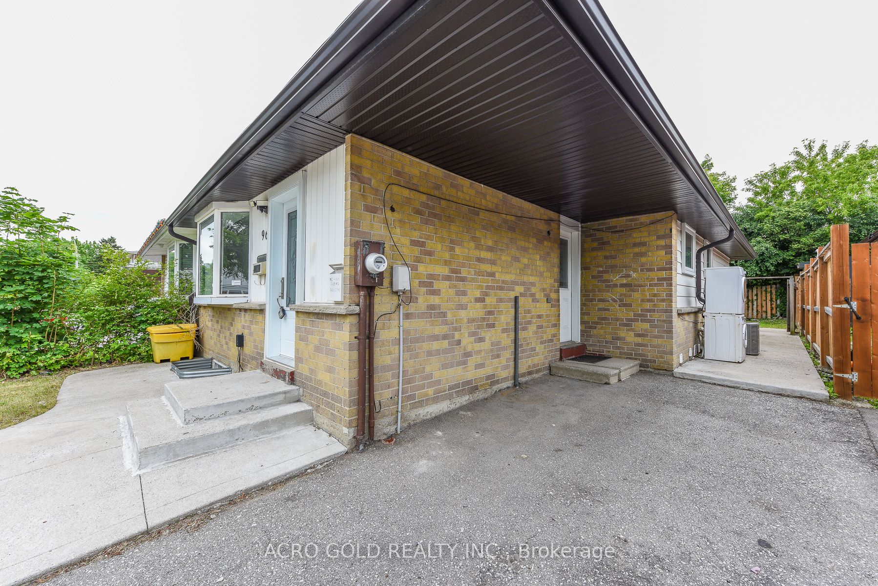 96 Archdekin Drive Property Photo 45
