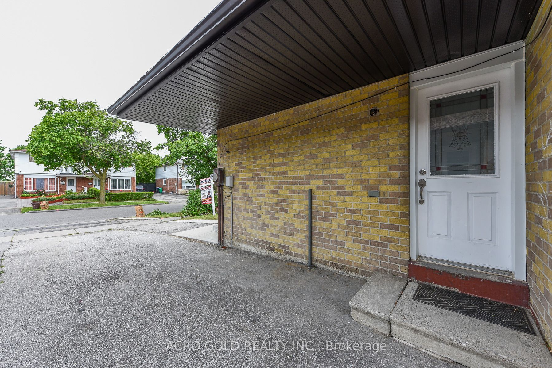 96 Archdekin Drive Property Photo 47