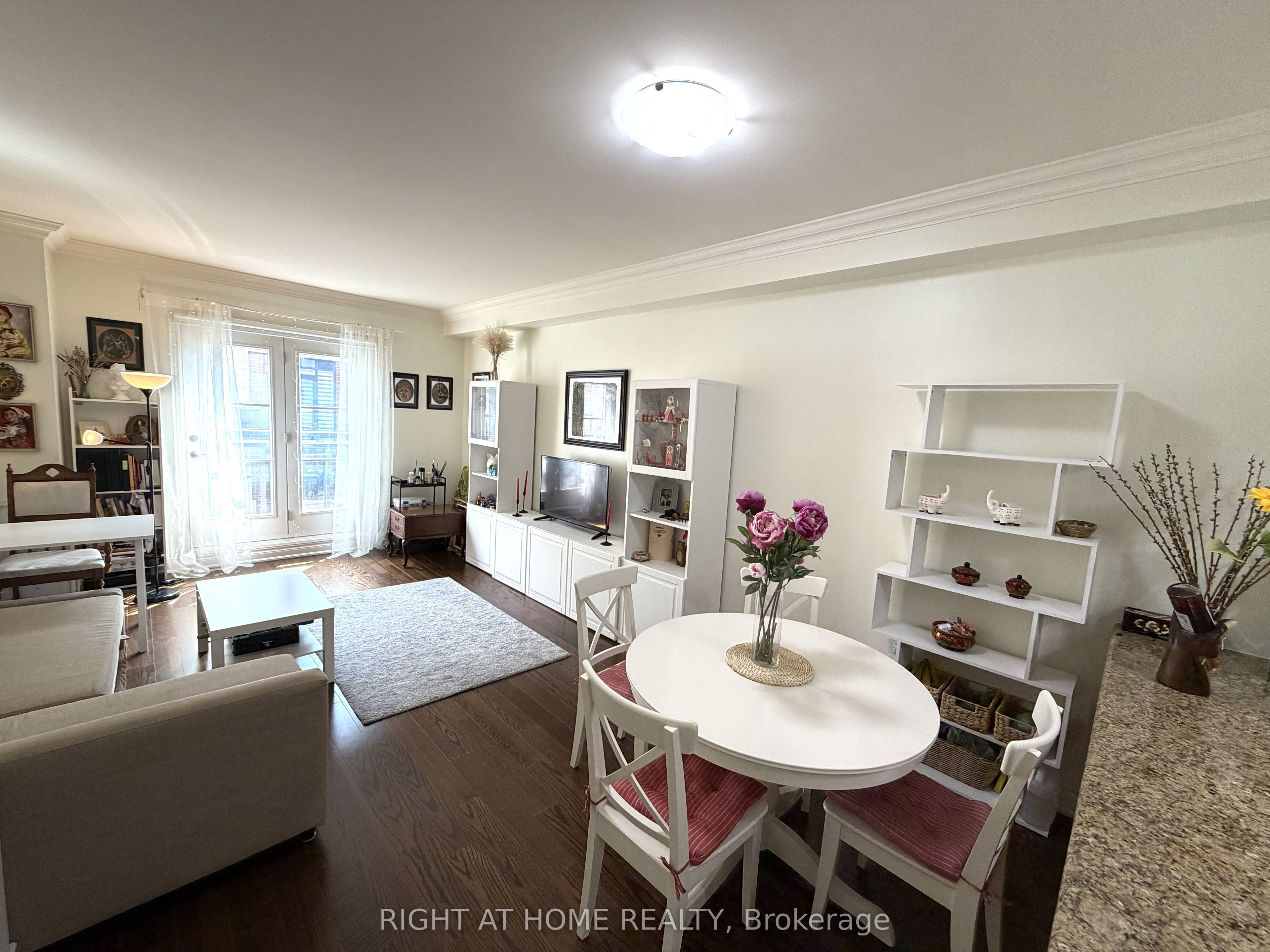 60 Ann Street 309 Property Photo 10
