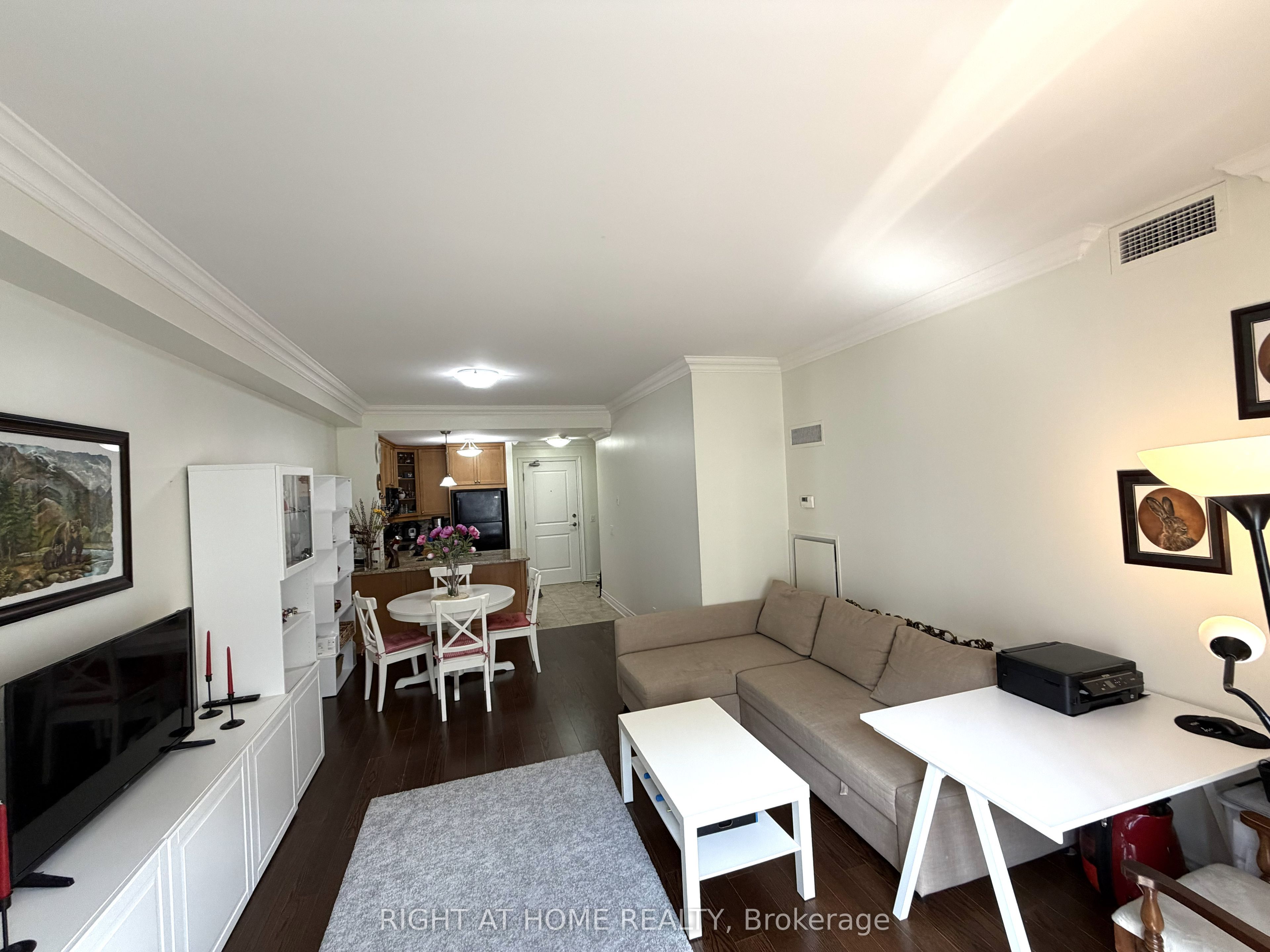 60 Ann Street 309 Property Photo 14