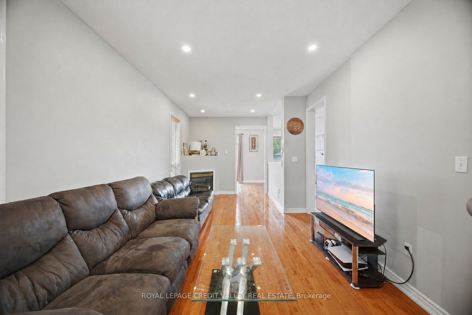 7443 Russian Olive Close Property Photo 7