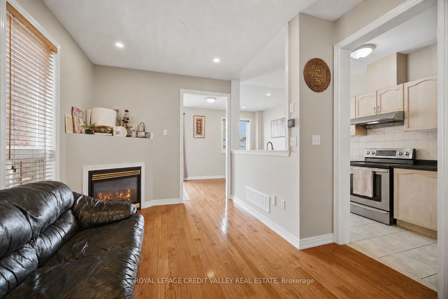 7443 Russian Olive Close Property Photo 9