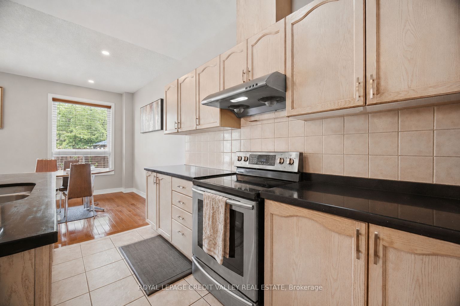 7443 Russian Olive Close Property Photo 12