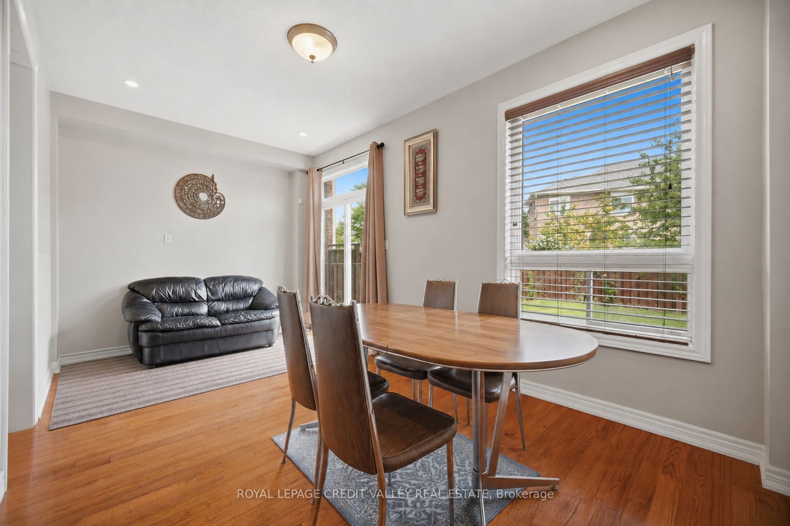7443 Russian Olive Close Property Photo 14