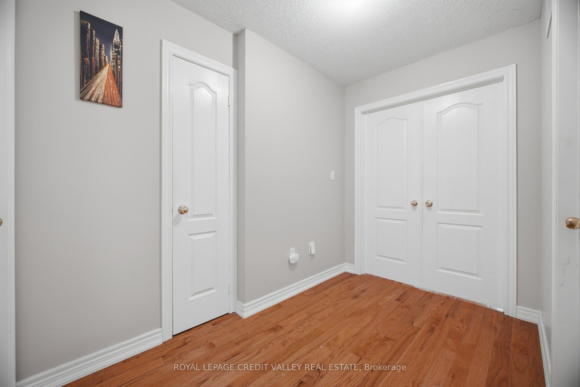 7443 Russian Olive Close Property Photo 21