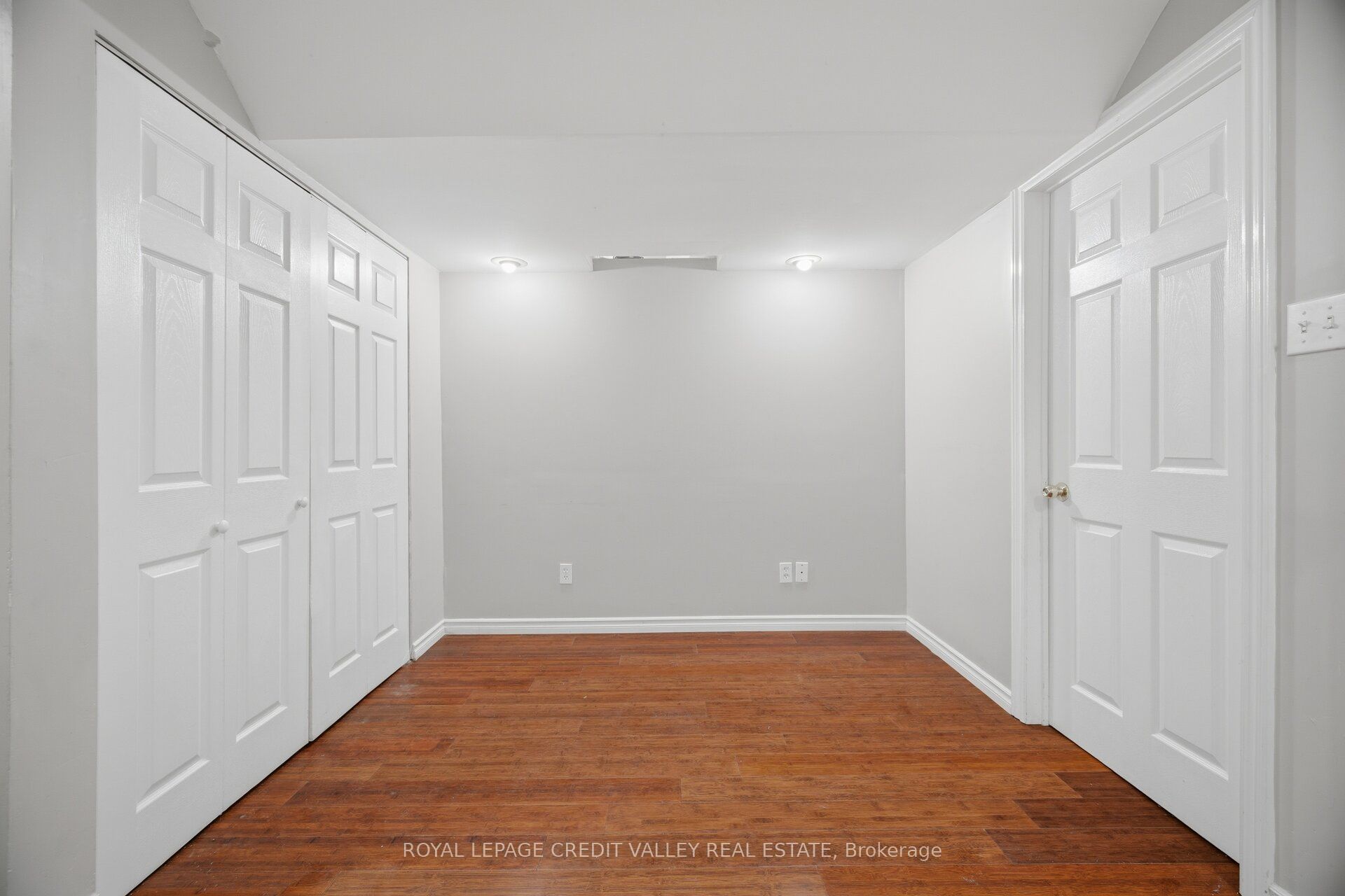 7443 Russian Olive Close Property Photo 39