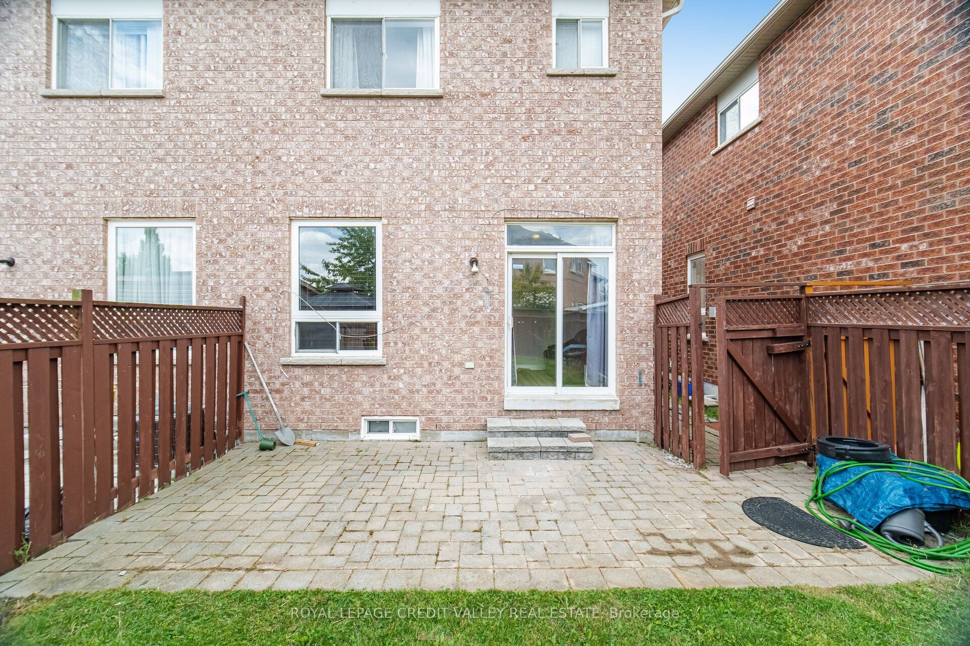 7443 Russian Olive Close Property Photo 48