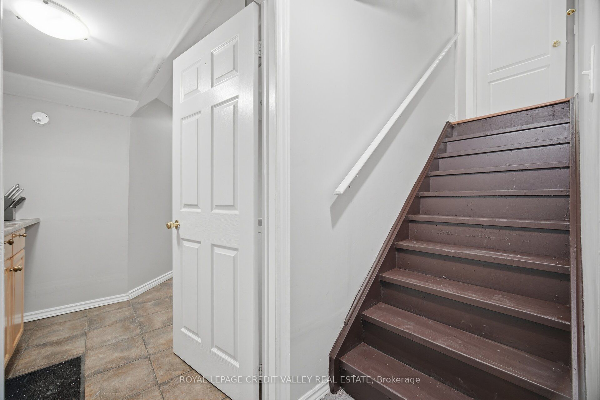 7443 Russian Olive Close Property Photo 50