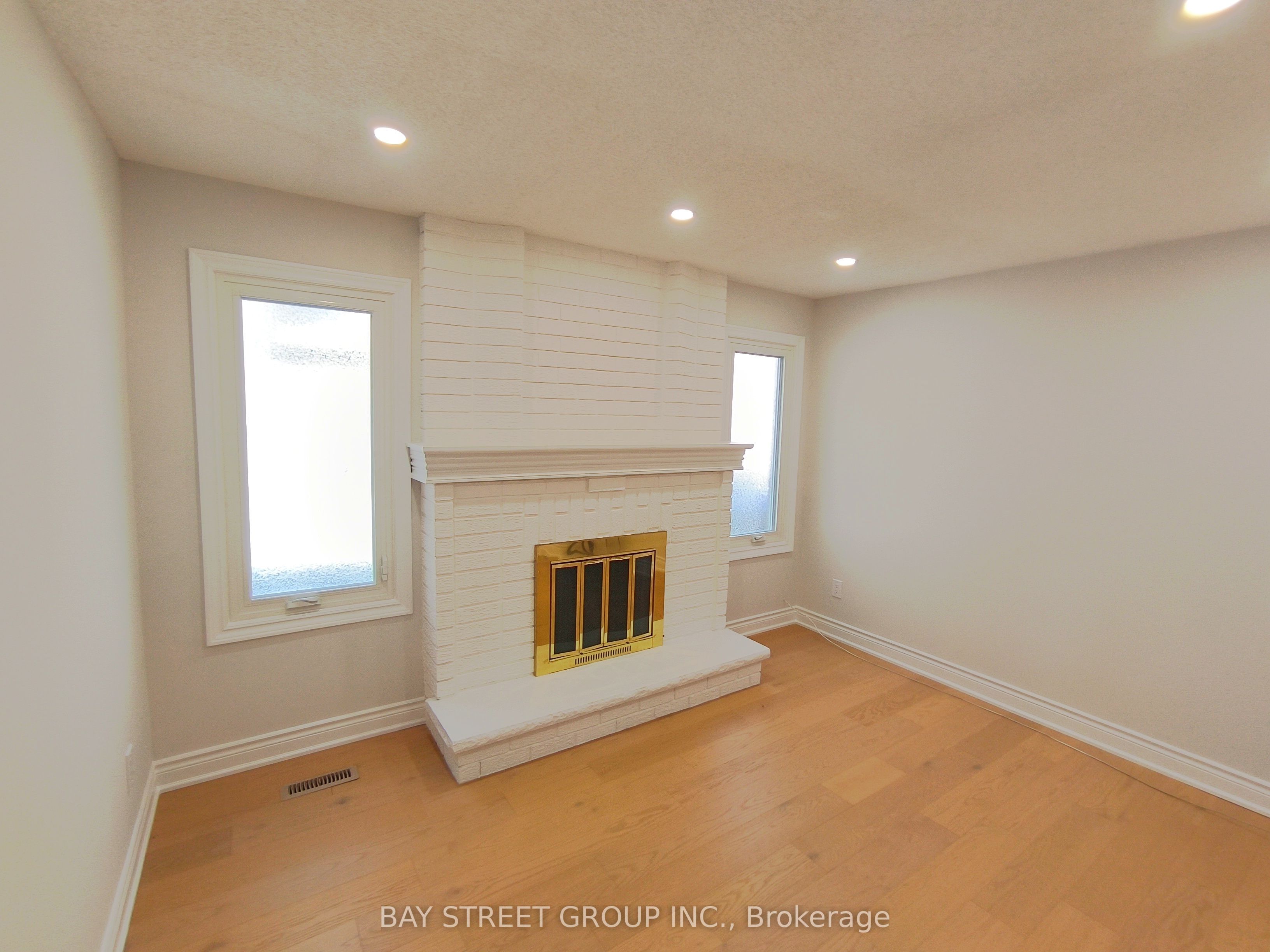 3282 Dragon Drive Property Photo 4