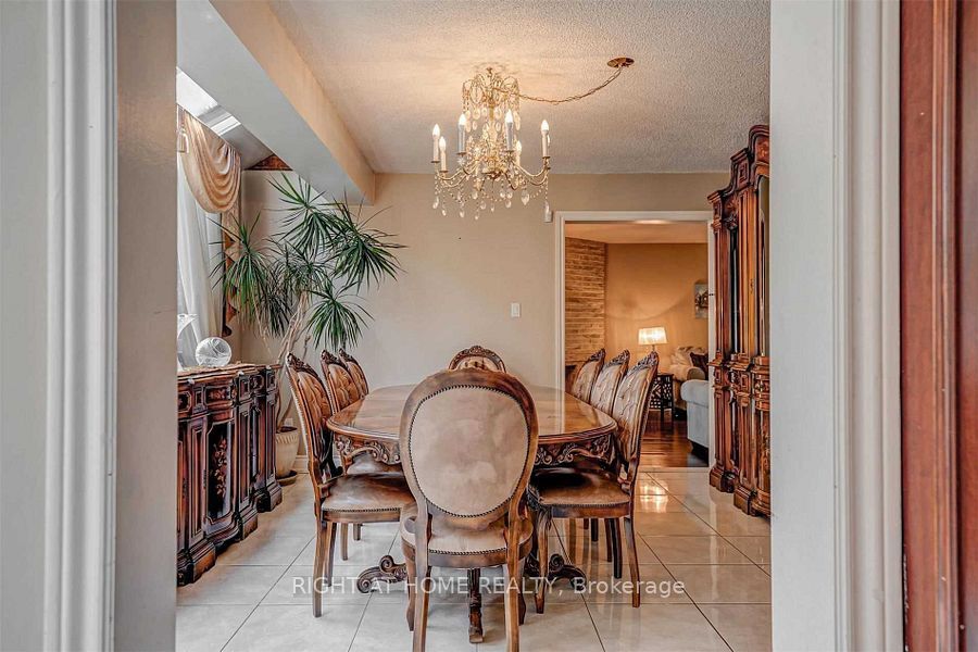 4326 Bridlepath Trail Property Photo 10