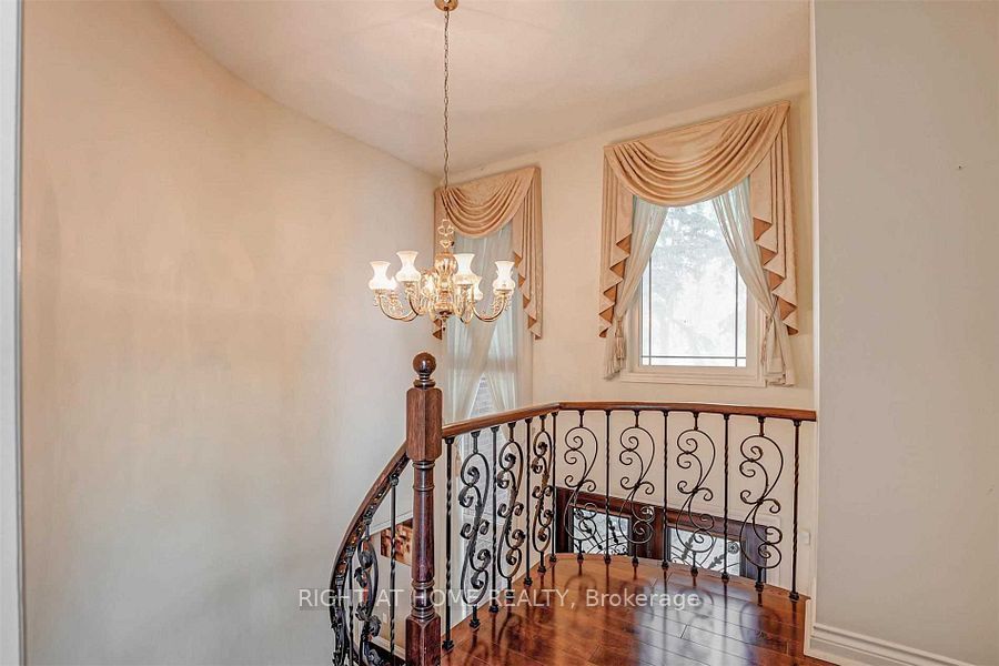 4326 Bridlepath Trail Property Photo 19