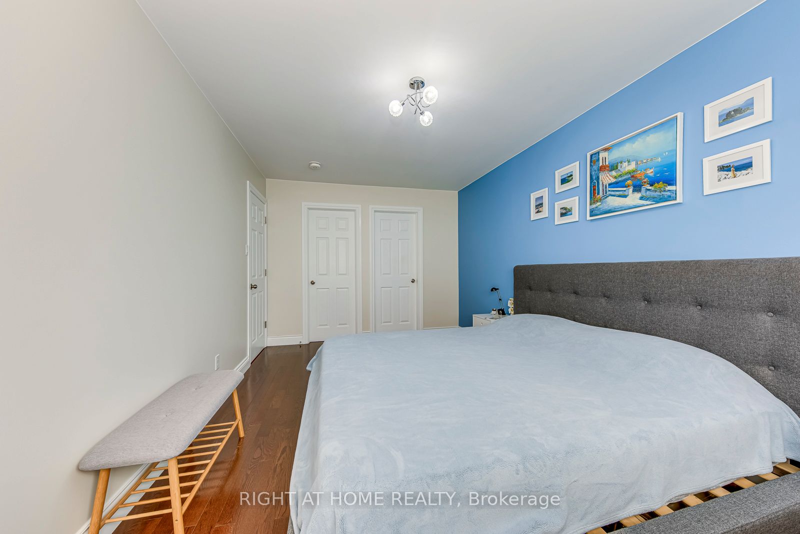 4004 Midhurst Lane Main Property Photo 15