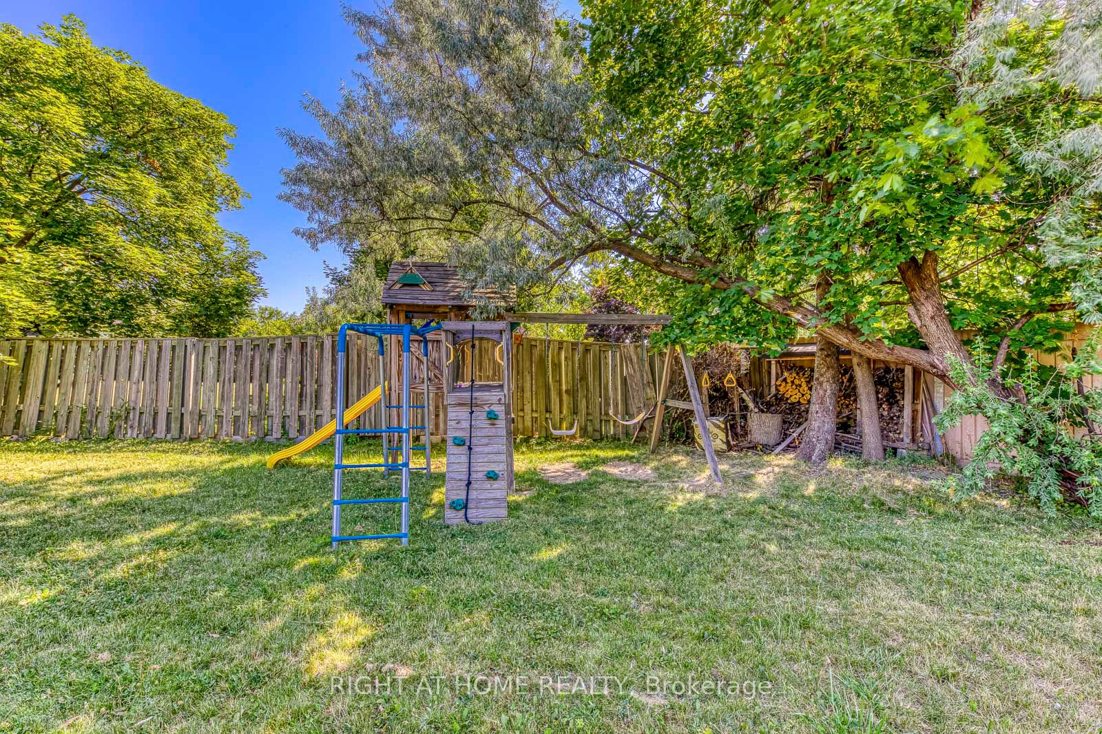 4004 Midhurst Lane Main Property Photo 26