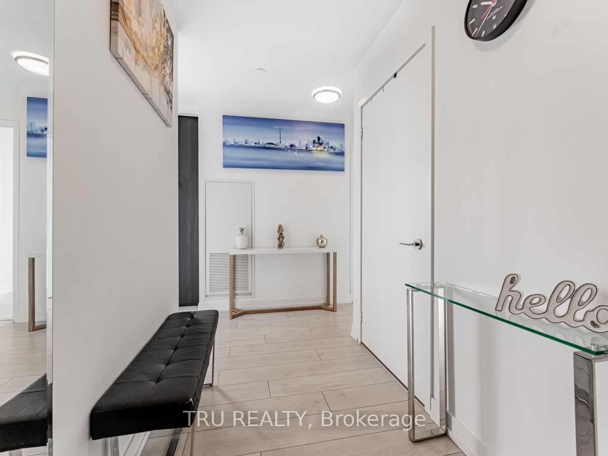 270 Dufferin Street Lph12 Property Photo 4